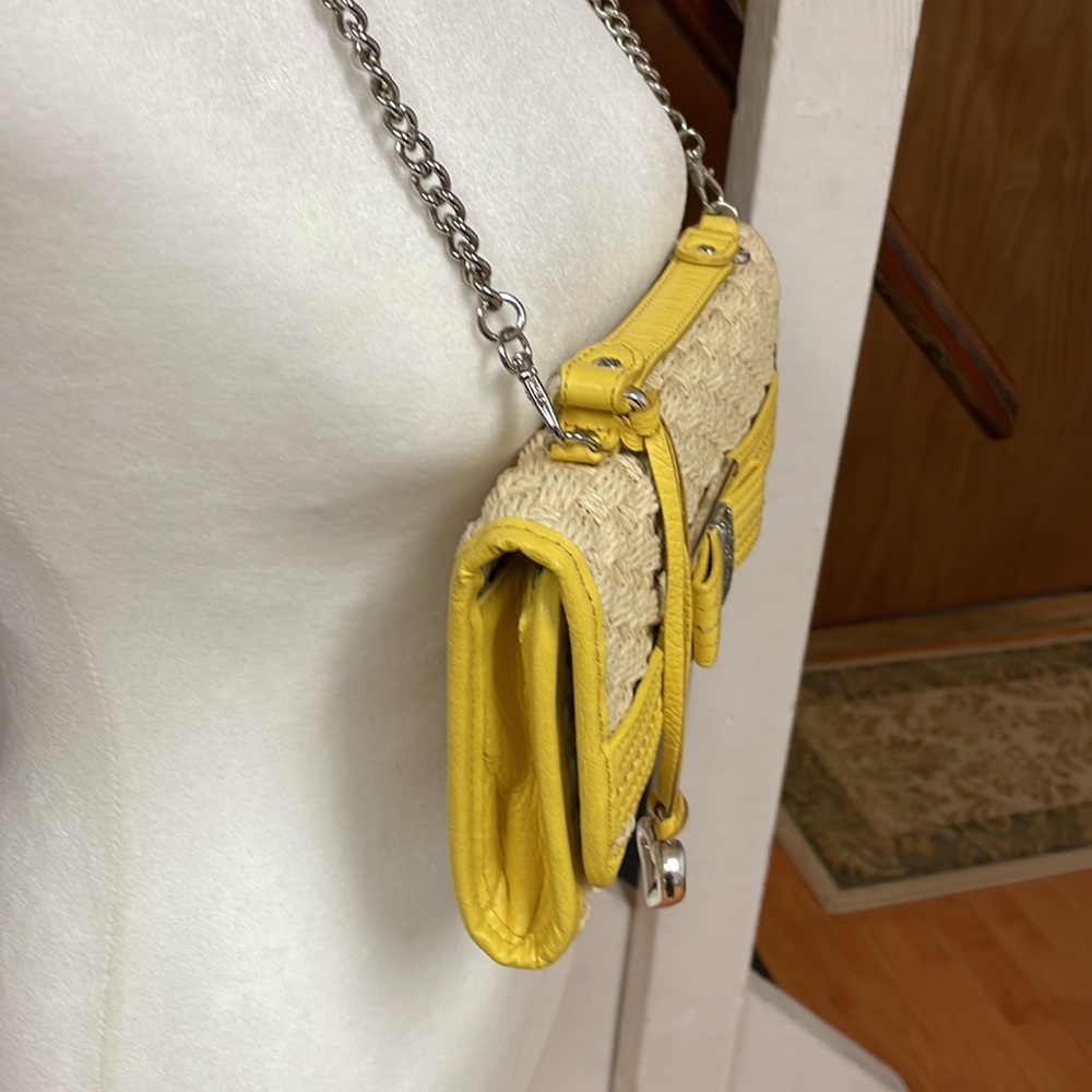 005. NWOT Beautiful Brighton Convertible Yellow Straw Shoulder Bag - Picture 3 of 10